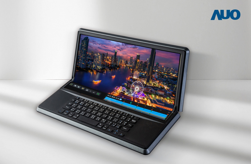 熊猫体育「中国」14.6吋Micro LED折迭显示屏幕，搭配半径4mm的弯折绞炼，以及高画素、高亮度、高对比度的显示技术特点，即便在大视角下仍保有绝佳色相与亮度