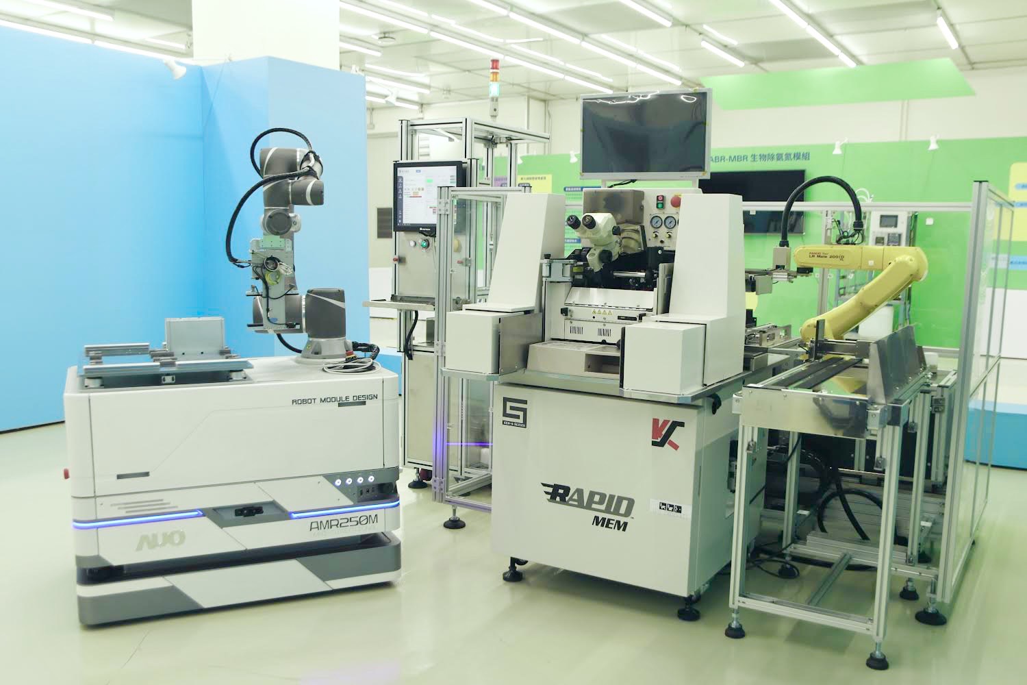 熊猫体育「中国」數位攜手半導體設備大廠K&S及夥伴樂宇精密，針對半導體封裝場域痛點，提供iAMHS一站式解決方案，創造產能提升至少10%的效益