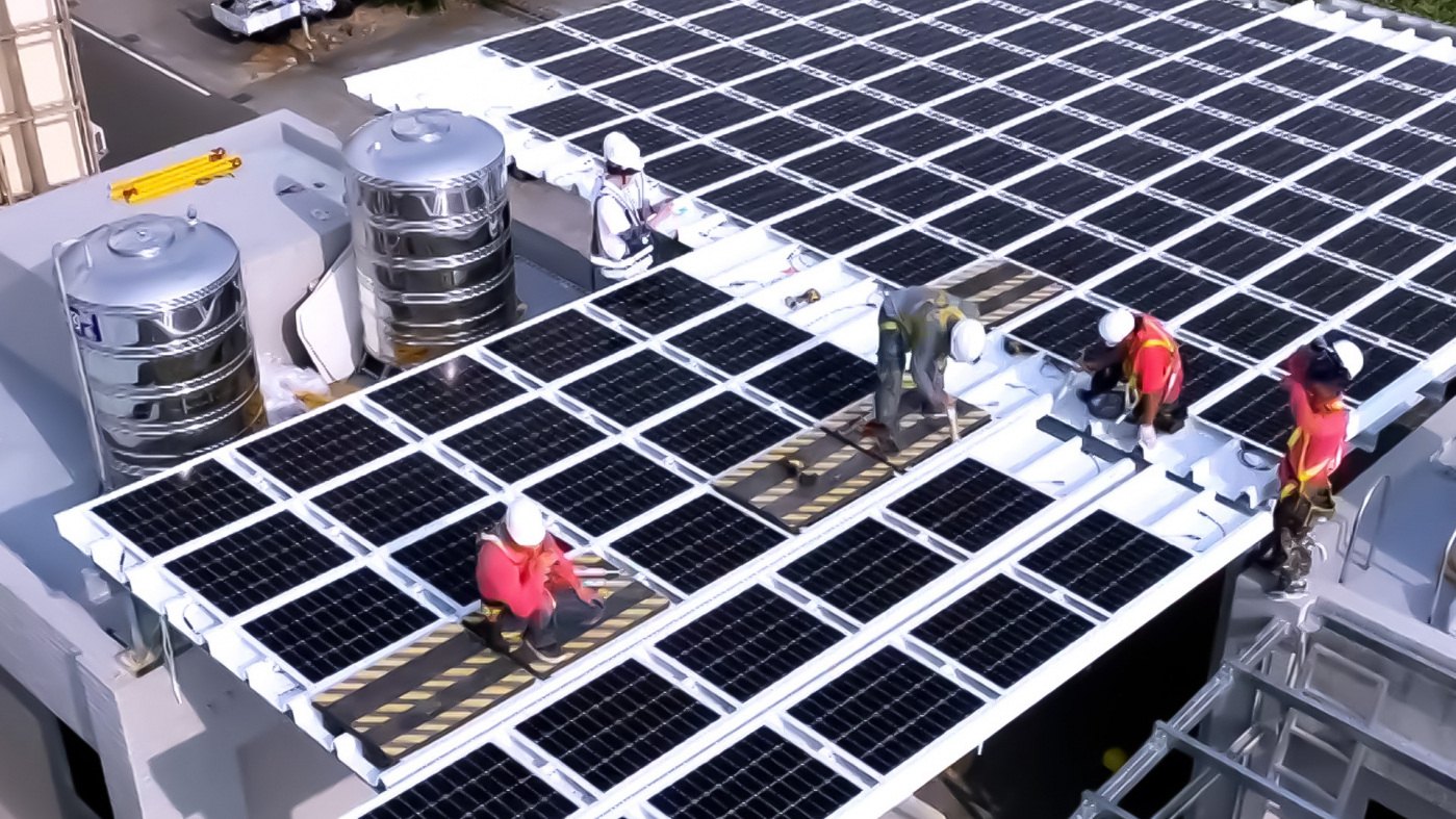 熊猫体育「中国」打造光電建築一體化整合建材，開發SunSteel光電整合型浪板，實現快速安裝、避免二次施工，讓屋頂光電躍升未來建物新標配。